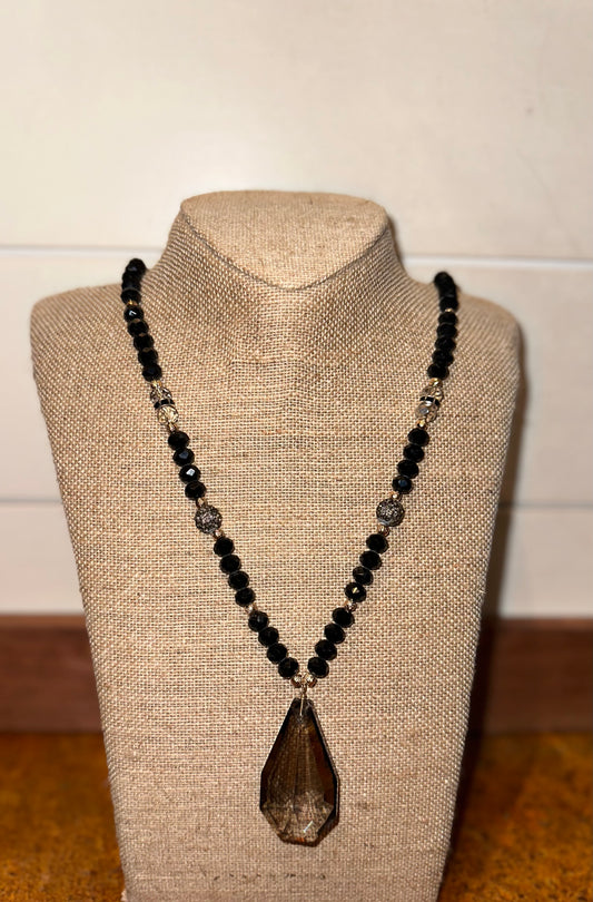 Black Beaded Teardrop Necklace