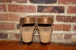 Corkys Case Closed Wedges