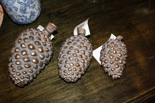 Park Hill Bronze Pine Cone Medium