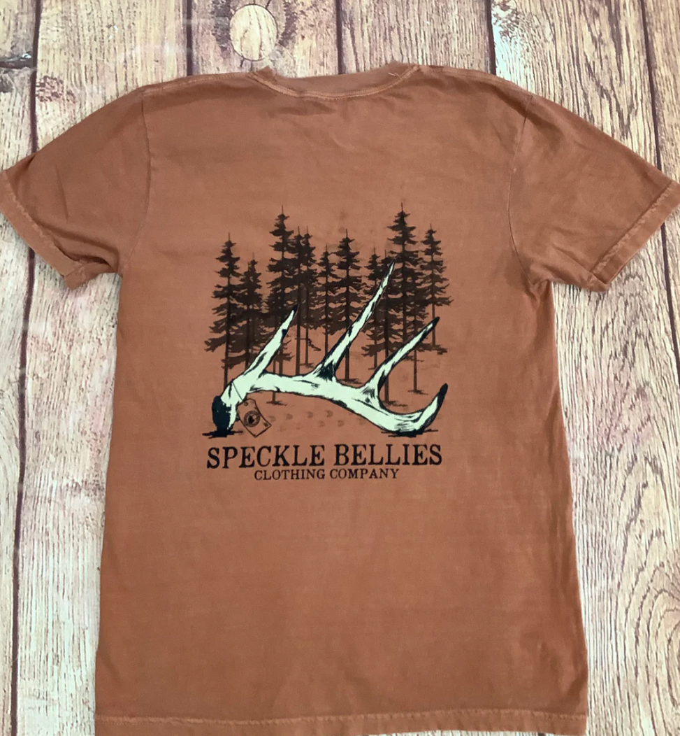 Men's Deer Shed Rust Speckle Bellies T-Shirt