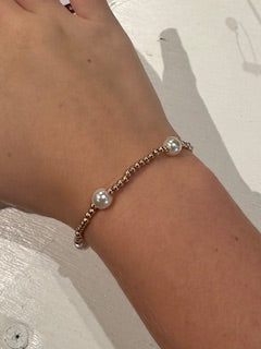 Large Pearl Gold Beaded Bracelet